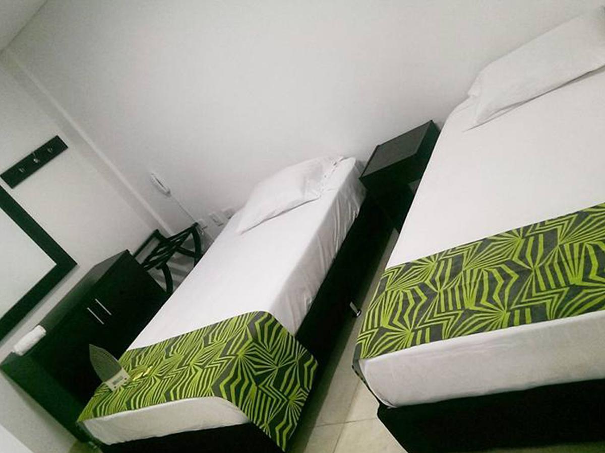 נייבה Hotel Septima Avenida מראה חיצוני תמונה