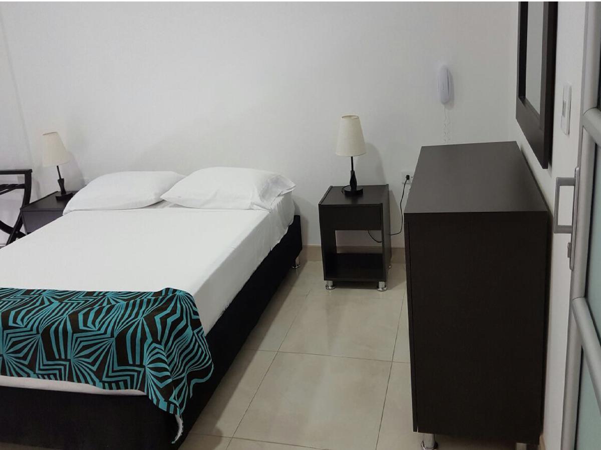 נייבה Hotel Septima Avenida מראה חיצוני תמונה