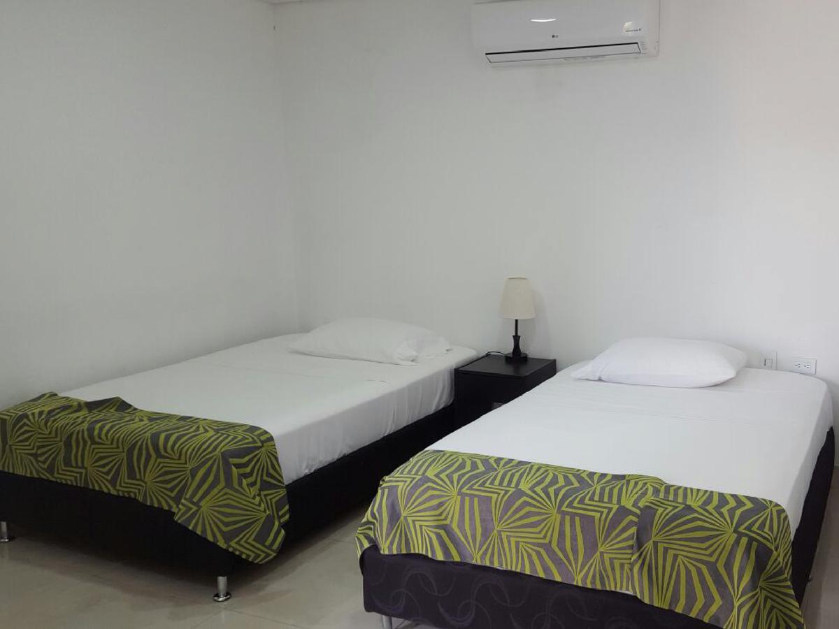 נייבה Hotel Septima Avenida מראה חיצוני תמונה